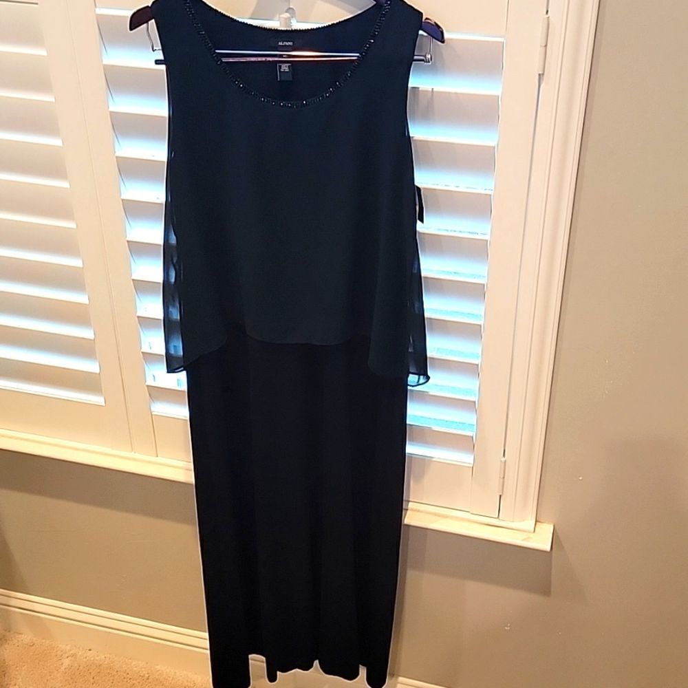 Black Long formal dress size S NWT Alfani🖤